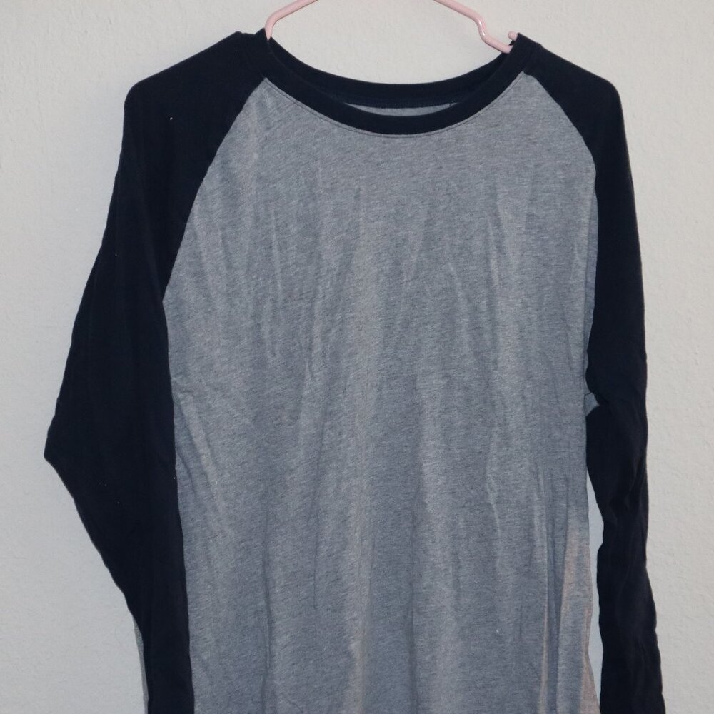Old Navy Long Sleeve Shirt Size Large